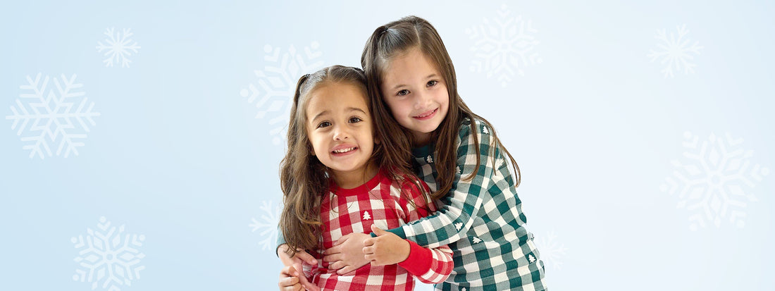 Family photoshoot in matching organic cotton outfits — Butterblu guide to taking the perfect family photo