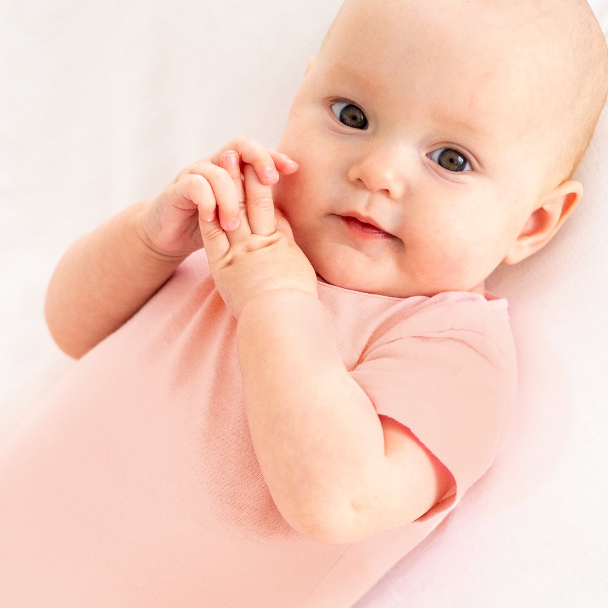 Baby in short sleeve bodysuits